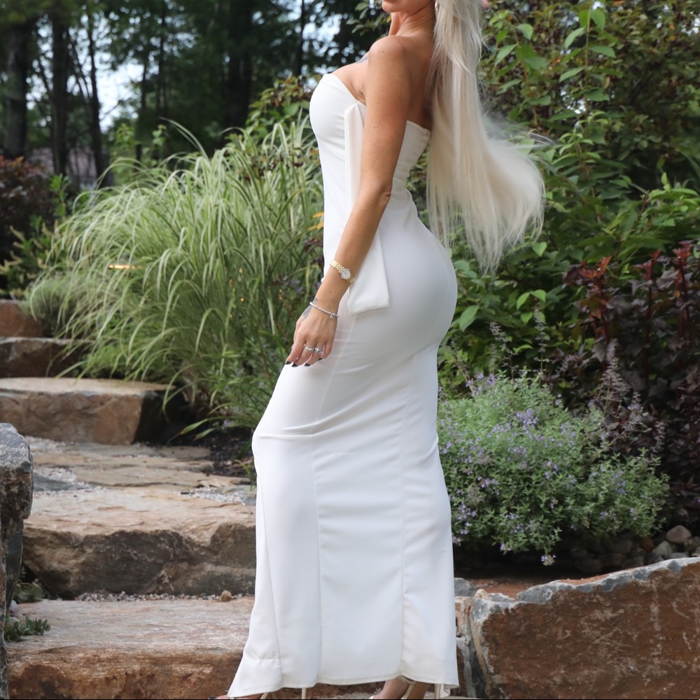 Stunning missguided strapless white maxi dress XS - Picture 1 of 15